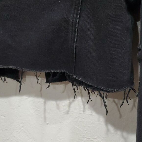 Cropped Distressed & Studded Black Jean Jacket Size XS Oversized - Picture 9 of 16